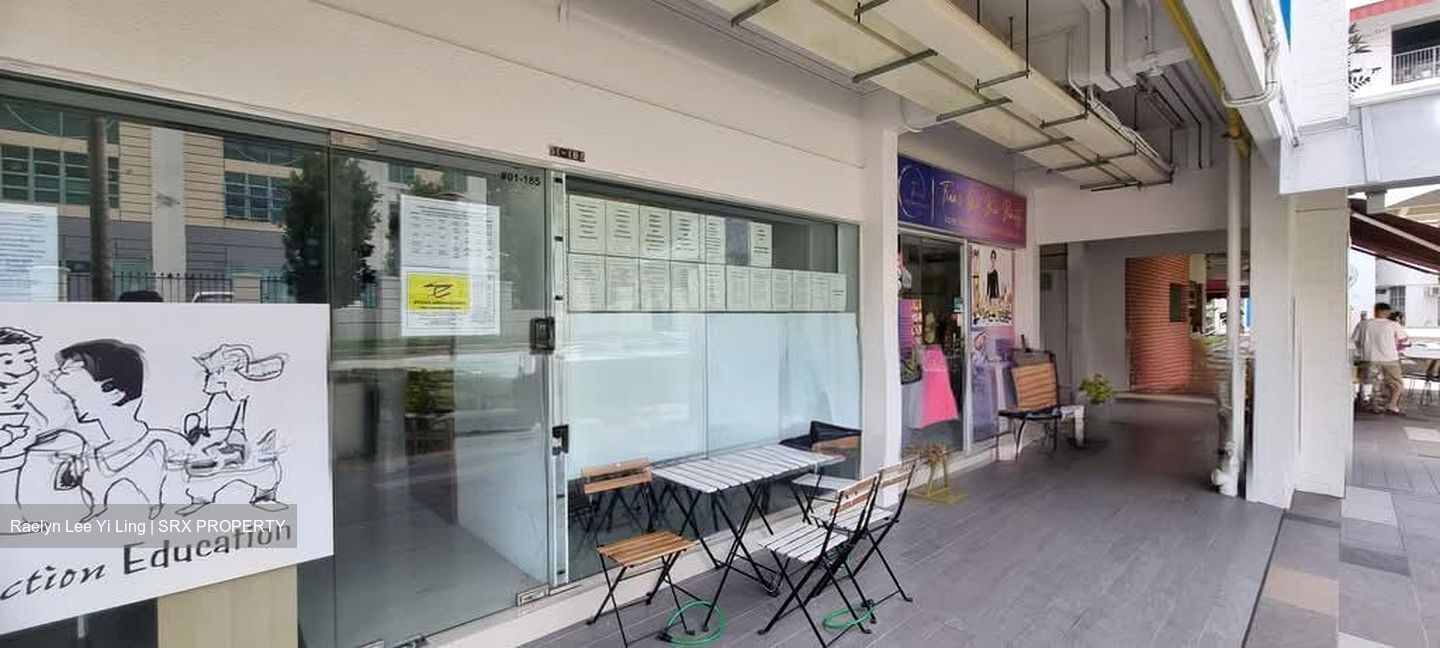 Tampines Street 44 (D18), Shop House #578512751